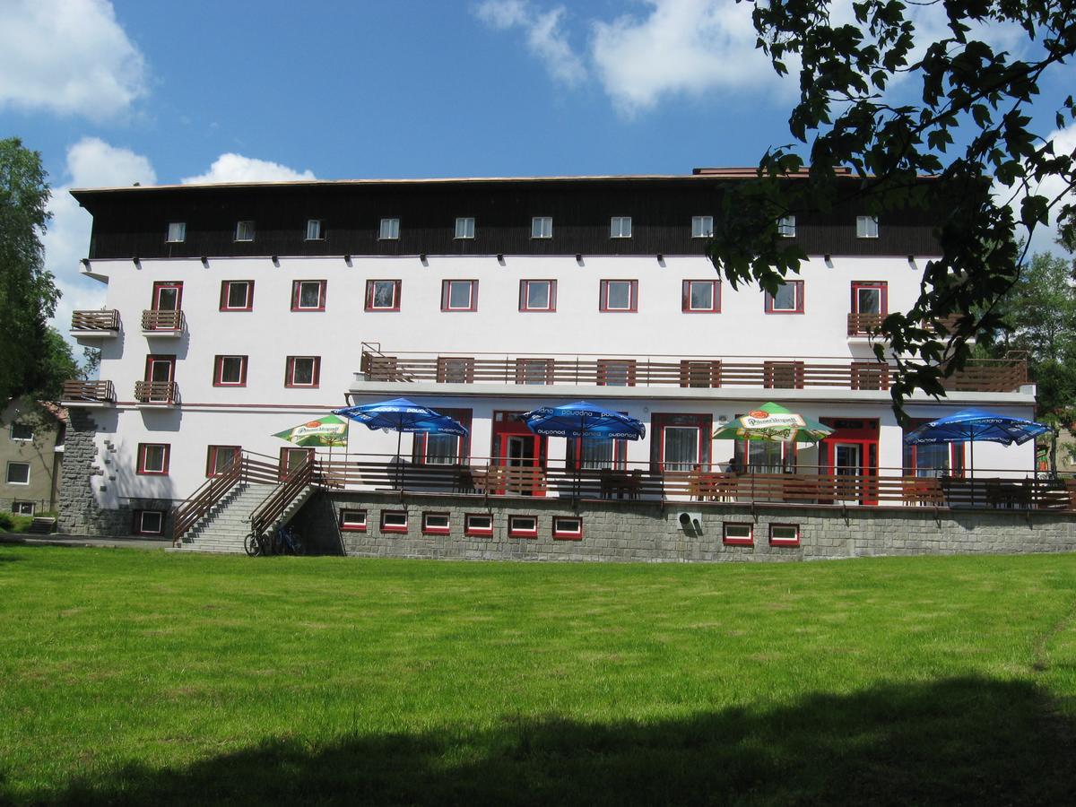 Hotel Manes Svratka Exteriér fotografie